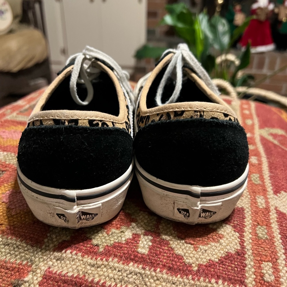 Vans Tan & Black Cheetah Skater Sneakers 9 women 7.5 men - Picture 6 of 14